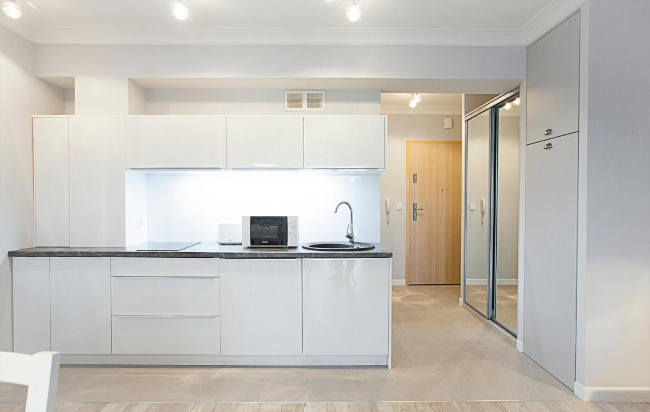 Visit Baltic - Debina Apartment Swinoujscie Bagian luar foto